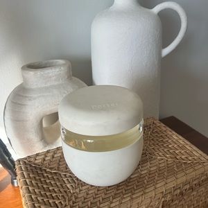 Porter container, 24 oz, white, microwave and dishwasher safe, screw on lid